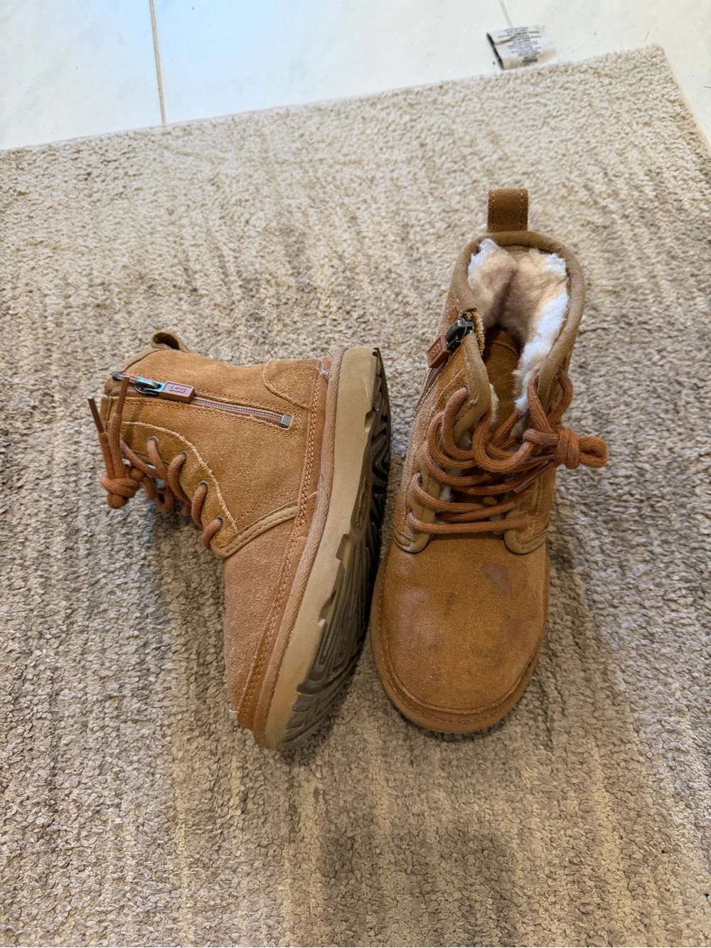 Kids Tan Suede UGG Winter Boots with Fur Lining size 13